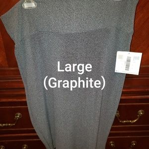 NWT Lularoe Cassie Skirt